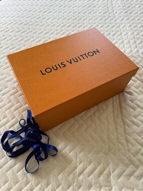 Louis Vuitton LV Authentic EMPTY Storage  Gift Shoe Box with Ribbon